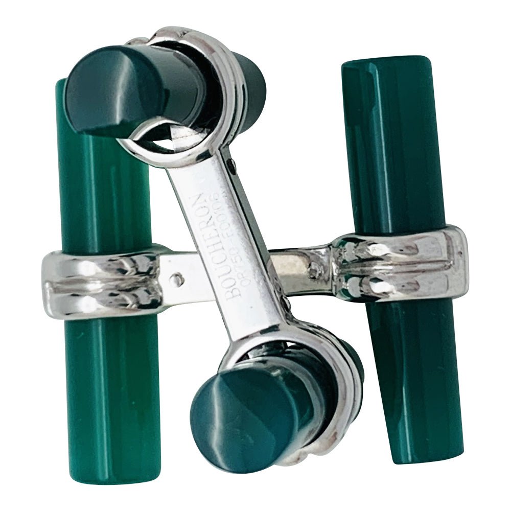 Boutons de manchette BOUCHERON en or blanc, agate verte et onyx - Castafiore