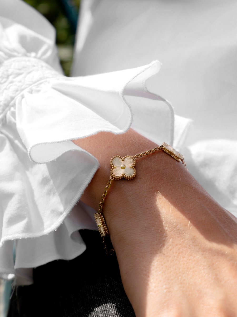 Bracelet "Alhambra Vintage" VAN CLEEF & ARPELS en or jaune - Castafiore