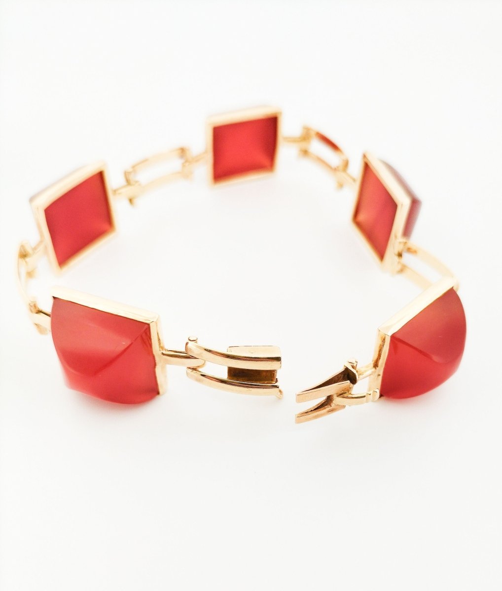 Bracelet articulé en or jaune et cornaline en pain de sucre - Castafiore