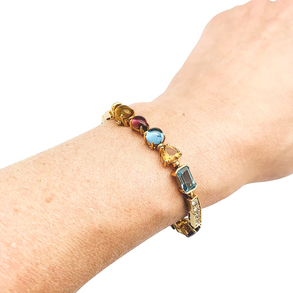 Bracelet BULGARI, "Allegra", or jaune, diamants, pierres de couleurs - Castafiore