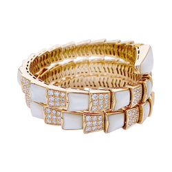 Bracelet BULGARI "Serpenti Viper" en or rose, nacre et diamants - Castafiore