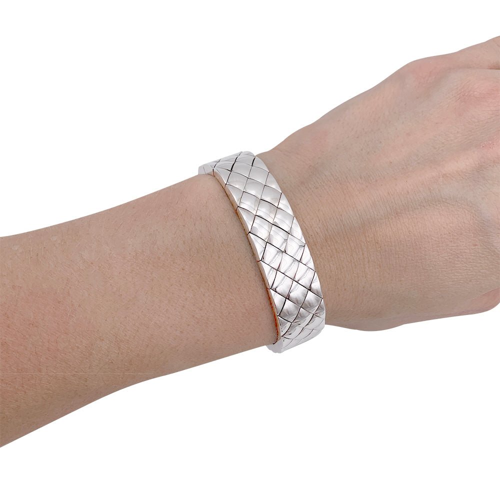 Bracelet CHANEL "Matelassé" en or blanc - Castafiore