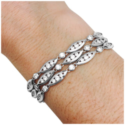 Bracelet CHAUMET "Classique" en or blanc et diamants - Castafiore