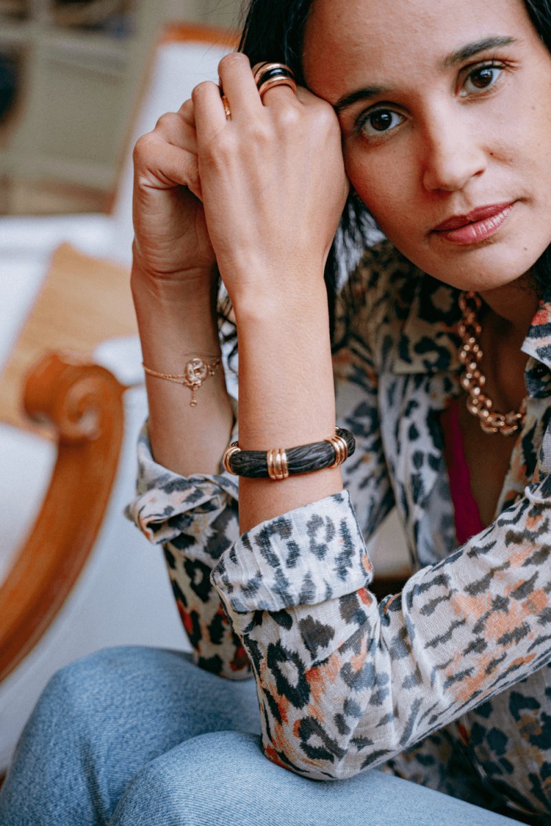 Bracelet DE BEERS "Talisman", en or jaune et diamants - Castafiore