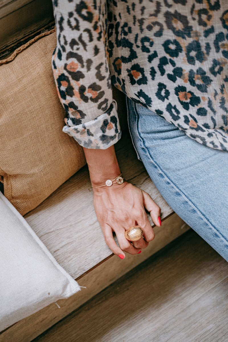 Bracelet DE BEERS "Talisman", en or jaune et diamants - Castafiore