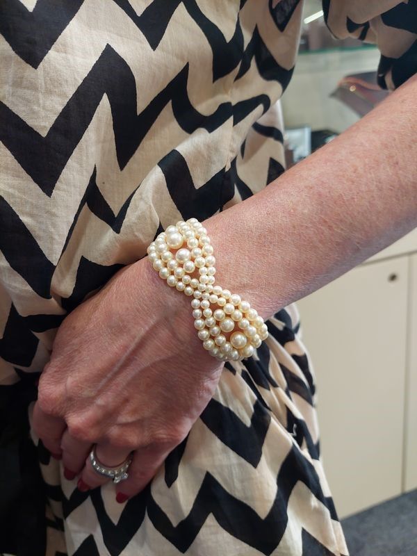 Bracelet en or jaune et perles de culture - Castafiore