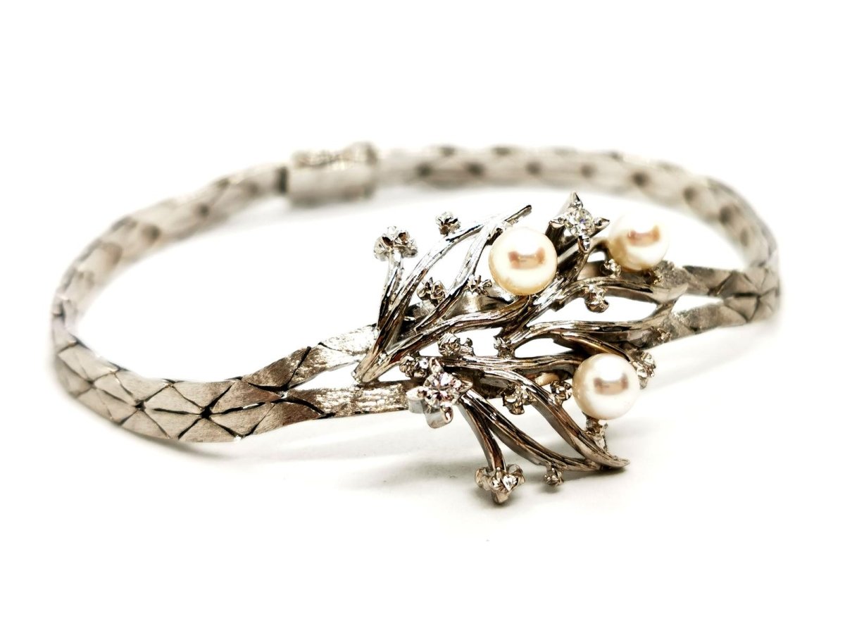 Bracelet géométrique motif feuillage en or blanc, perles et diamants - Castafiore