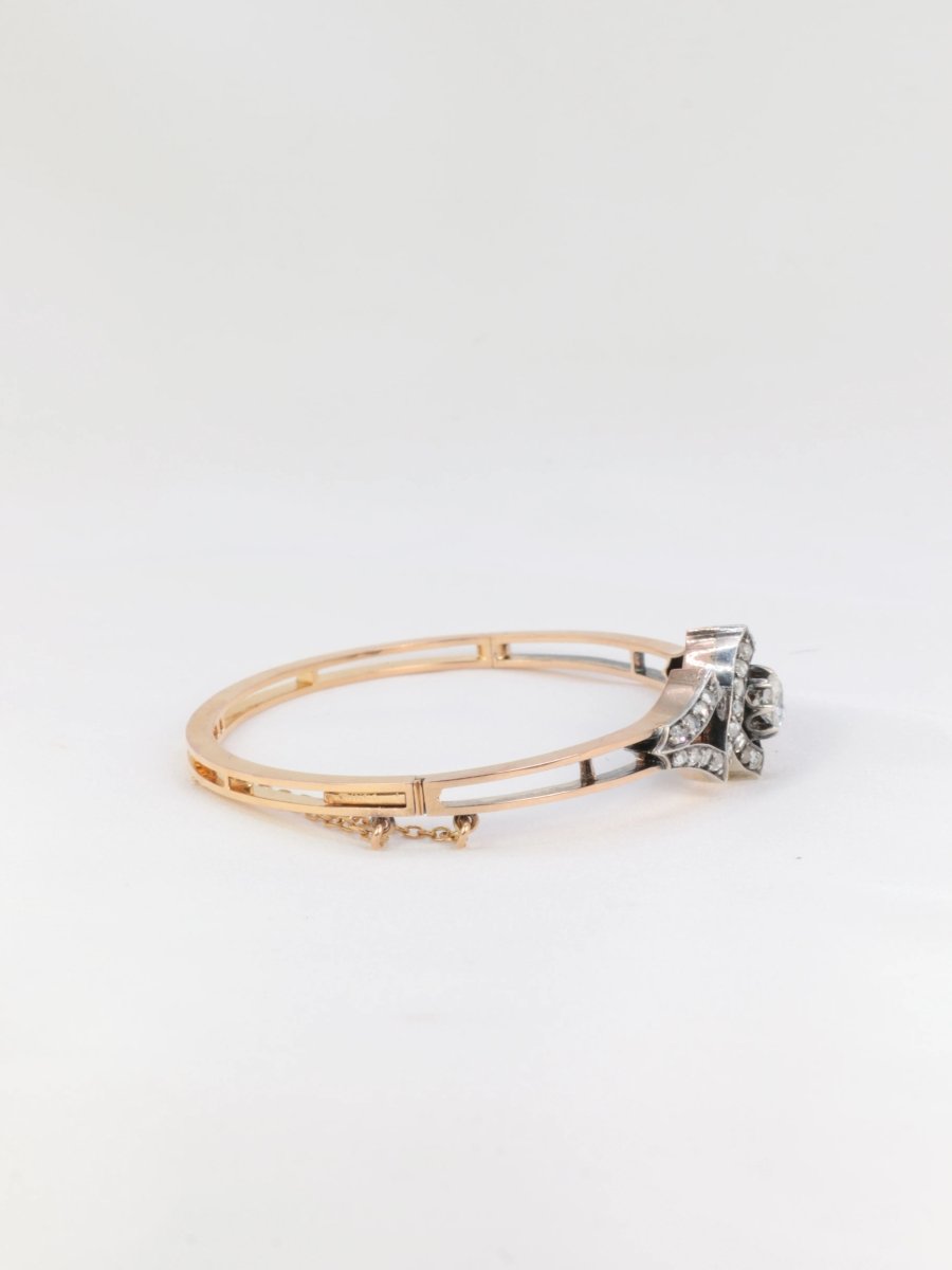 Bracelet jonc ancien fin 19ème en or rose, argent et diamants taille ancienne - Castafiore
