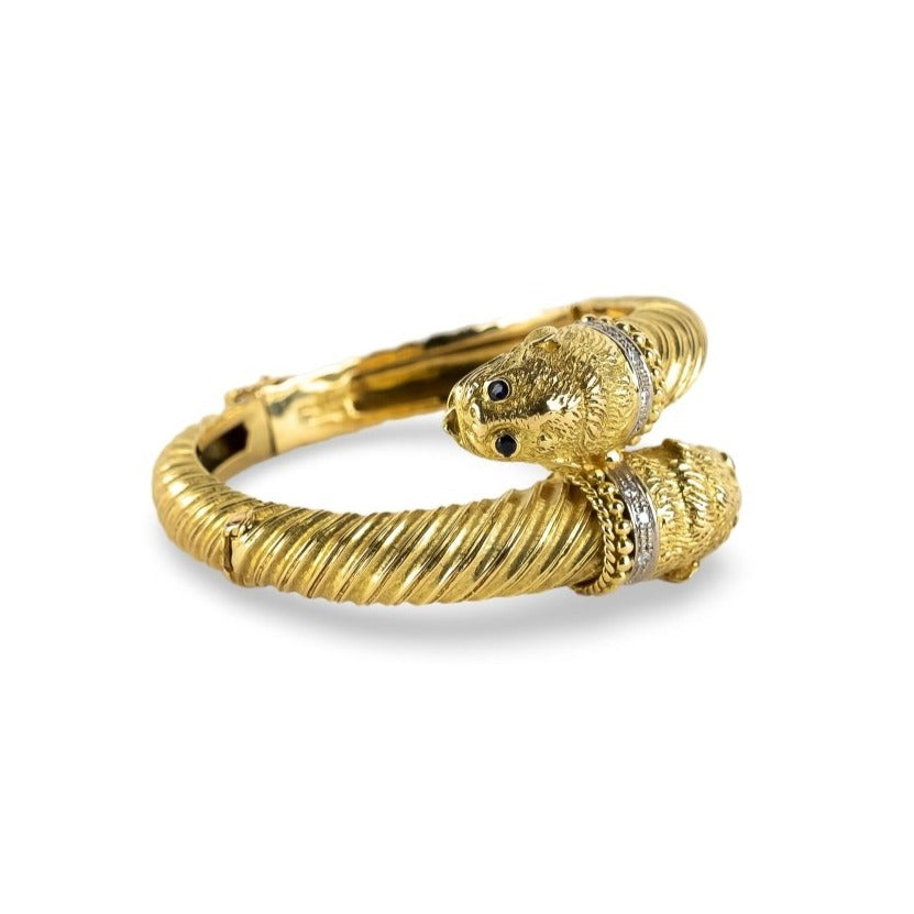 Bracelet Jonc en or jaune, saphirs et diamants Maison MAUBOUSSIN - Castafiore