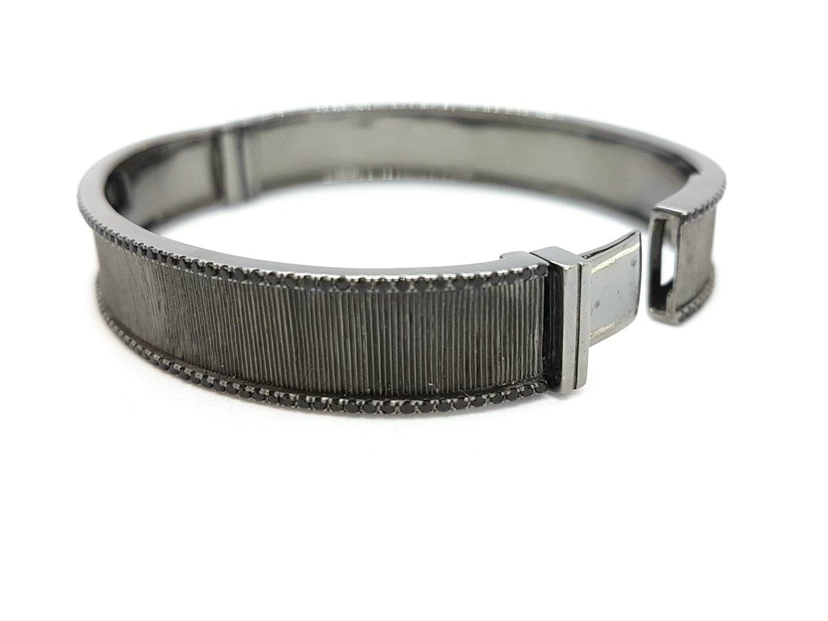 Bracelet Jonc ETERNAMÉ "Lunaria", en or noir et spinelle - Castafiore