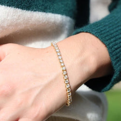 Bracelet ligne diamants en or jaune - Castafiore