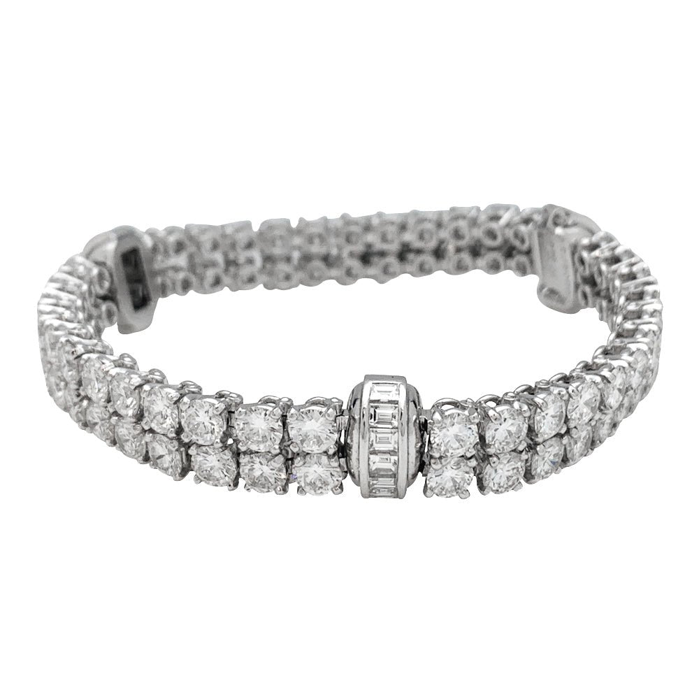 Bracelet lignes CARTIER, modèle "Kalypso"en platine et diamants - Castafiore