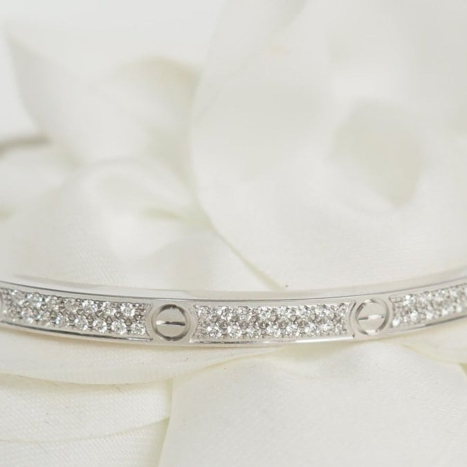 Bracelet Love CARTIER en or blanc et diamants - Castafiore