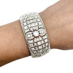 Bracelet Manchette Art Déco en platine et diamants - Castafiore