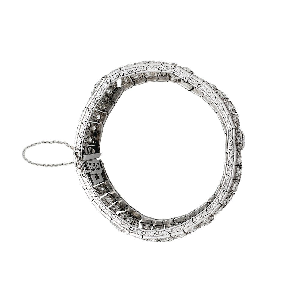 Bracelet Manchette Art Déco en platine et diamants - Castafiore