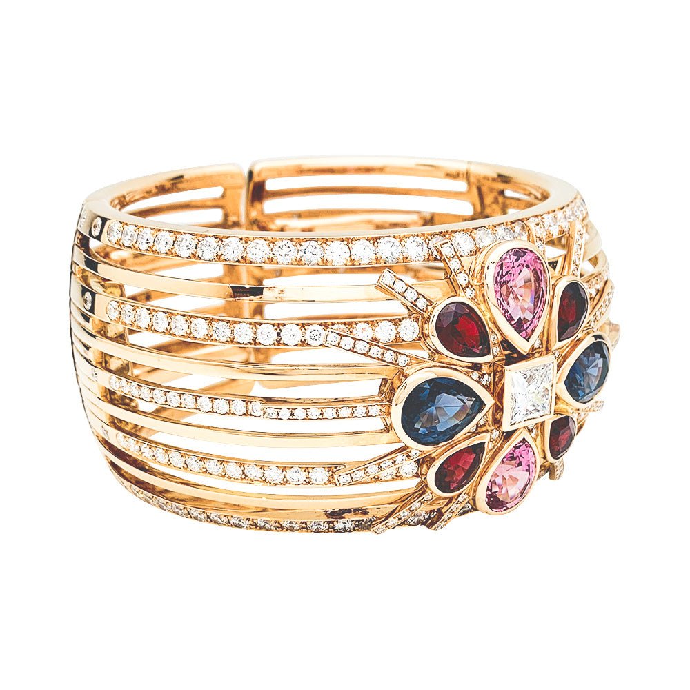 Bracelet Manchette CHANEL , "San Marco" or rose, diamants et spinelles - Castafiore