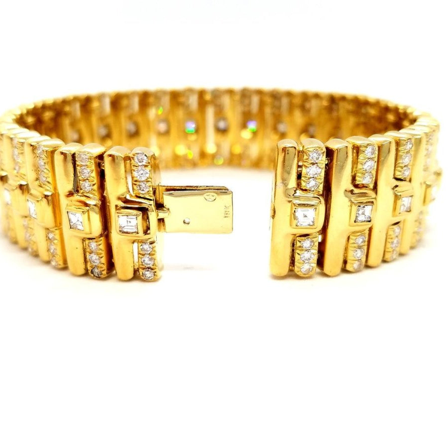 Bracelet Manchette en or jaune et en diamants - Castafiore