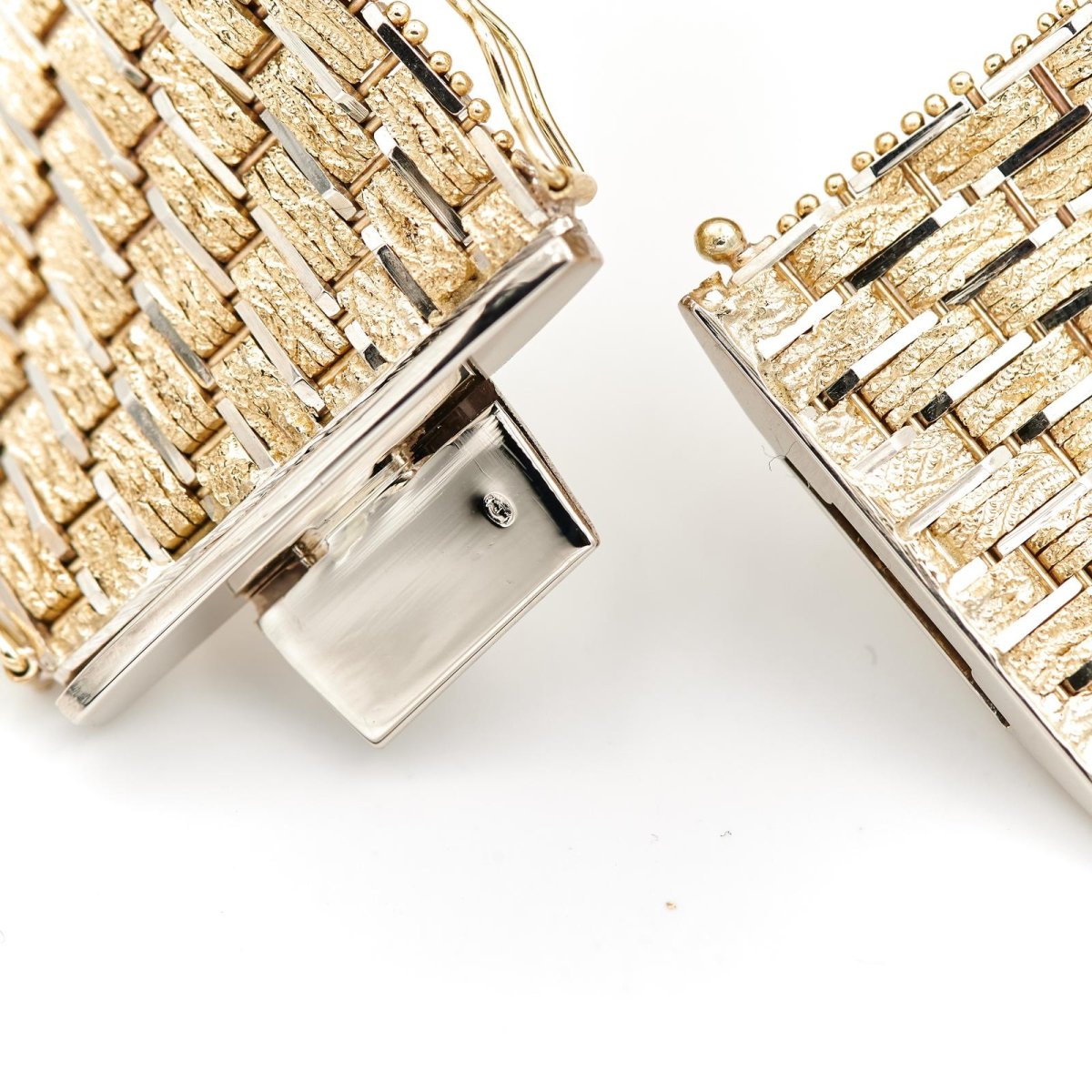 Bracelet Manchette maille en or jaune - Castafiore