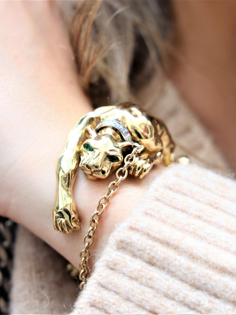 Bracelet Panthère en or jaune, or blanc, émeraudes et diamants - Castafiore