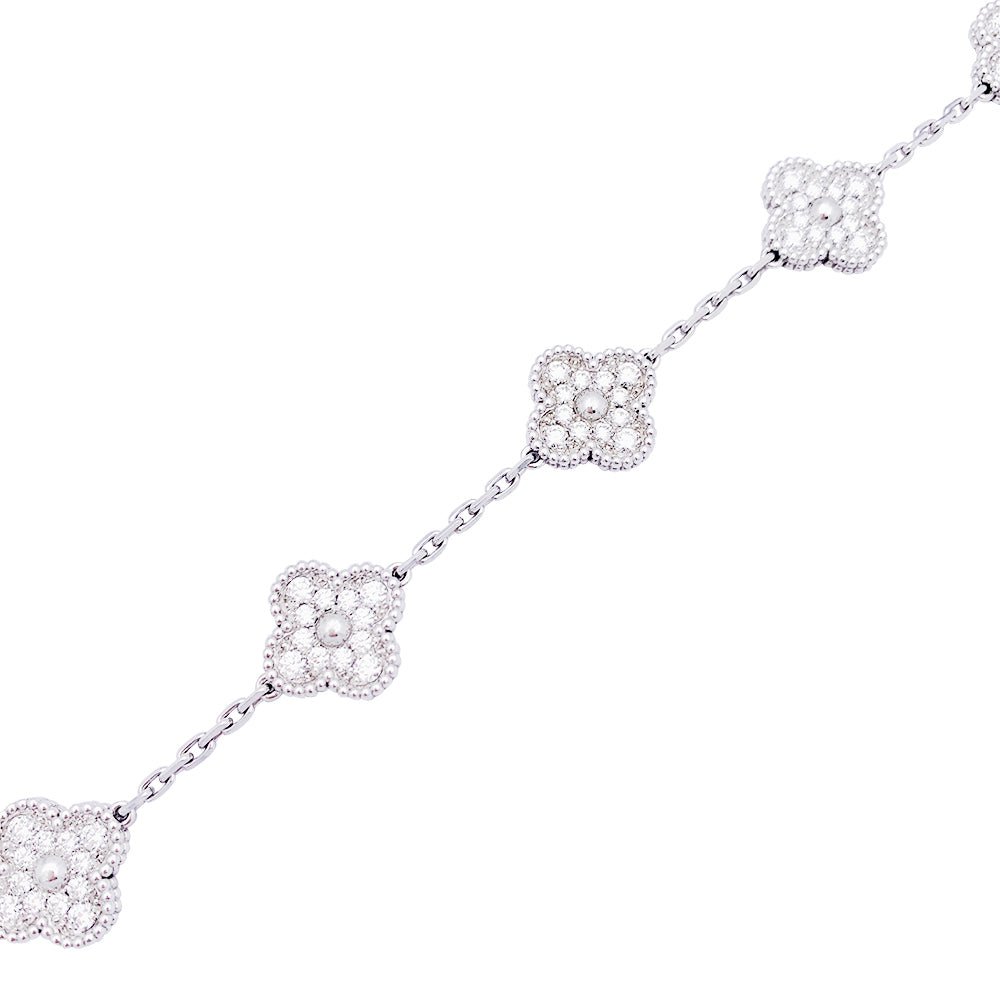 Bracelet VAN CLEEF & ARPELS, "Vintage Alhambra", or blanc, diamants - Castafiore