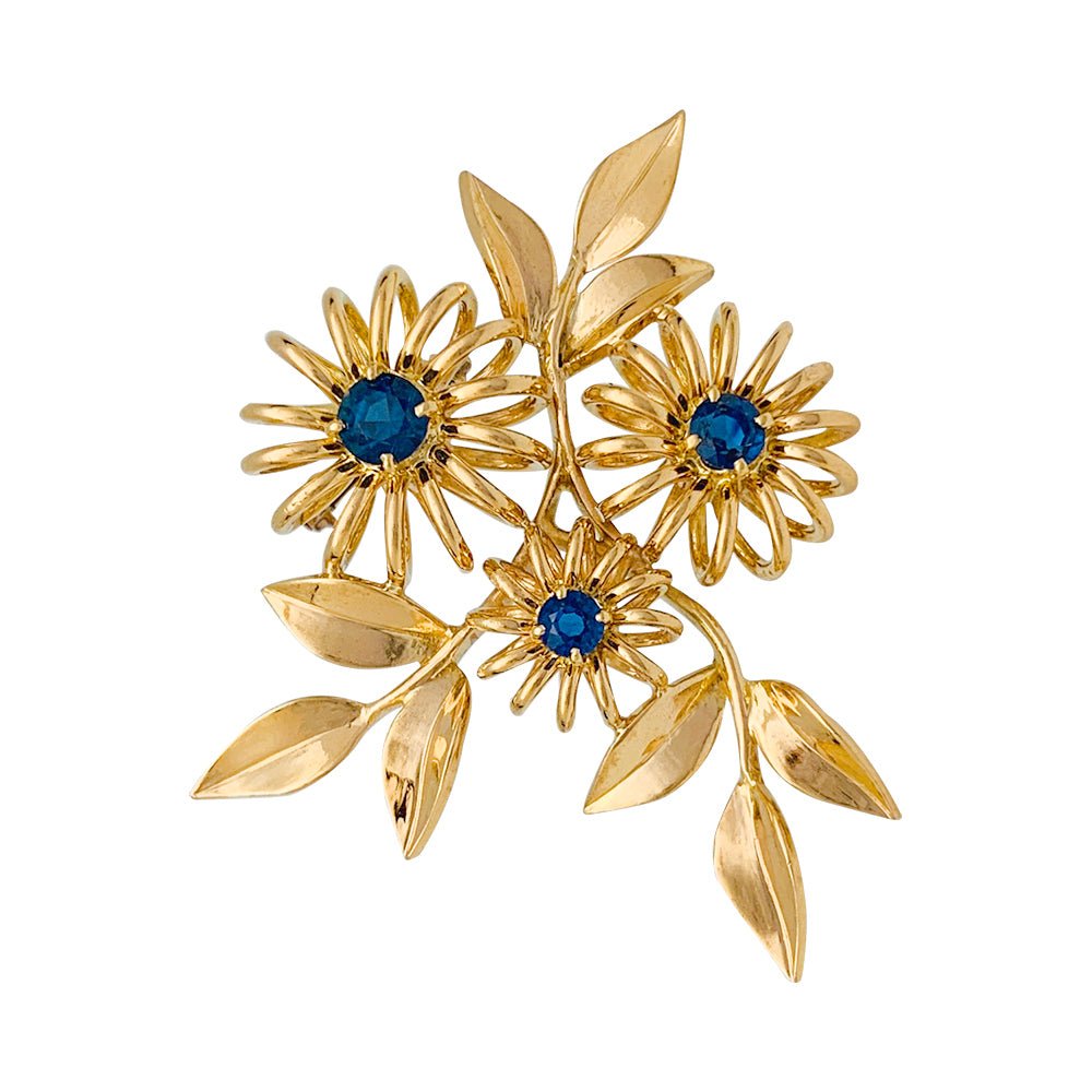 Broche Boucheron "Fleurs" en or rose et saphirs - Castafiore