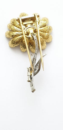 Broche clip marguerite signée Boucheron - Castafiore
