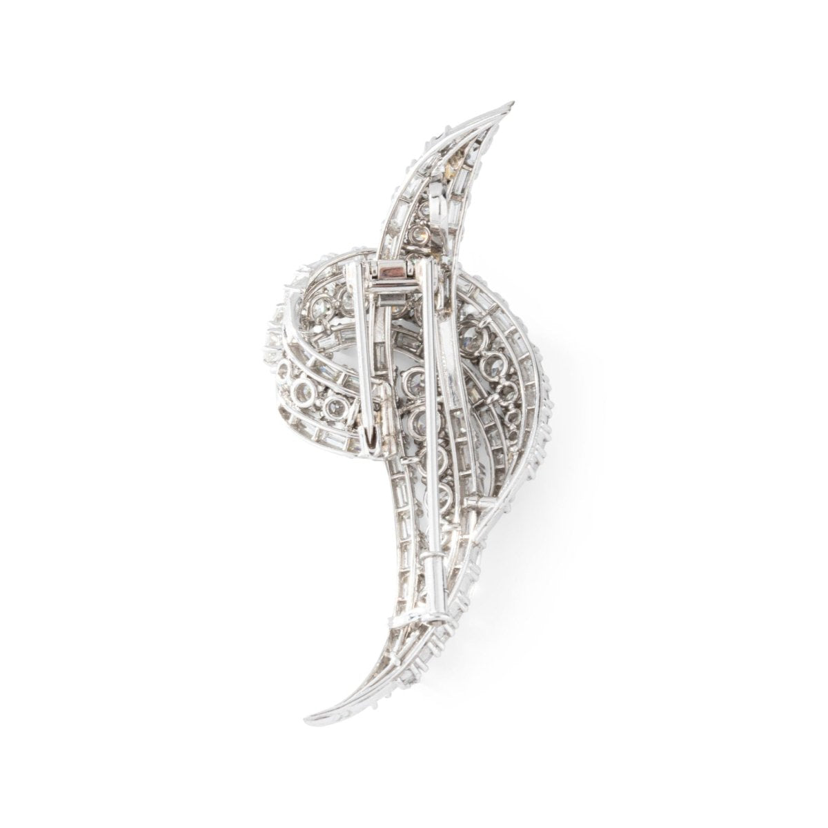 Broche en or blanc et diamants - Castafiore