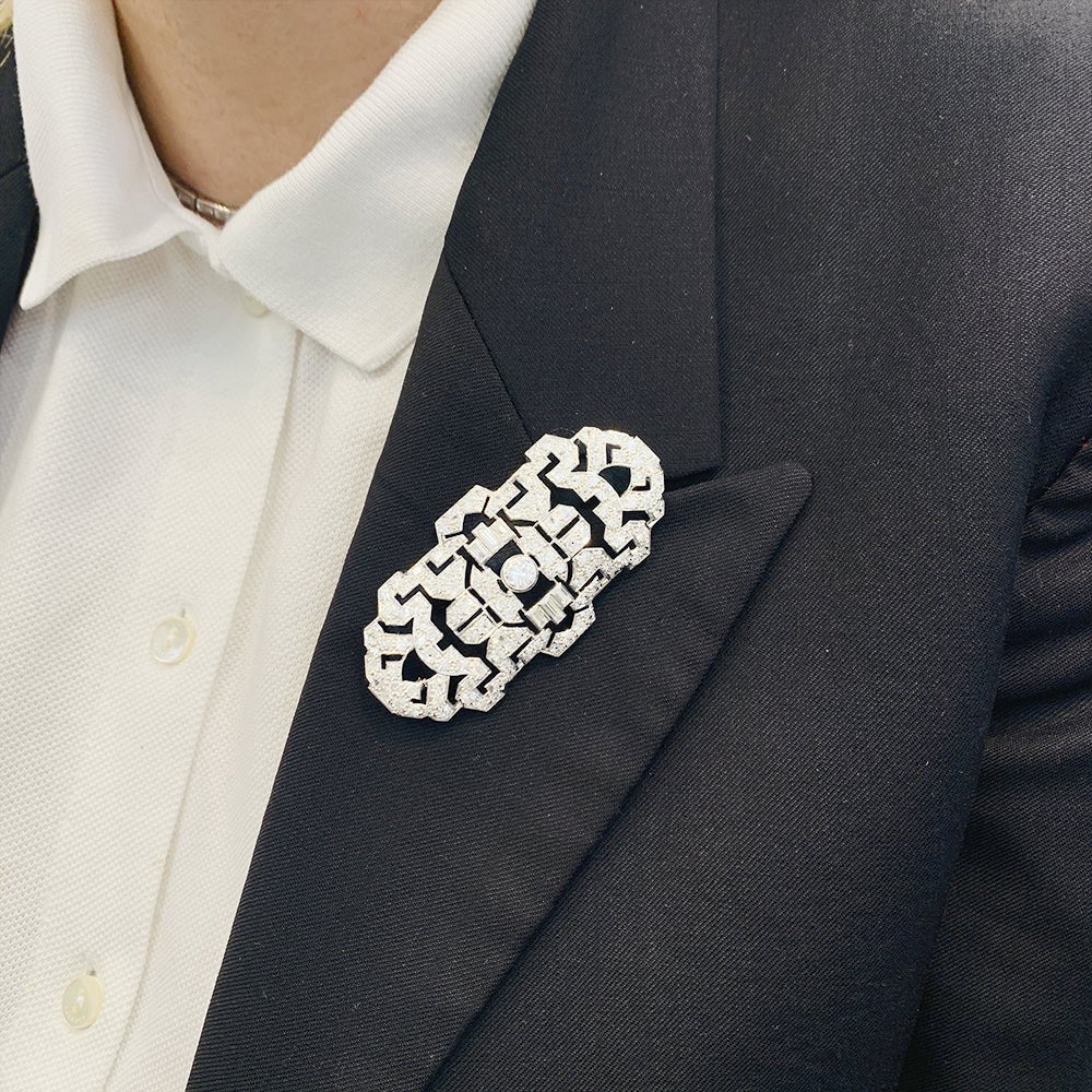 Broche en platine et diamants - Castafiore