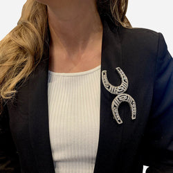 Broche "Fers à Cheval" en platine et diamants - Castafiore