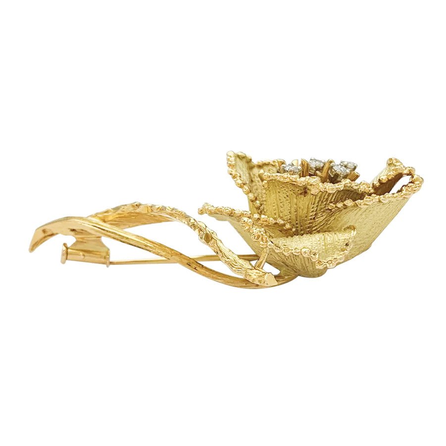 Broche fleur or jaune et diamants - Castafiore