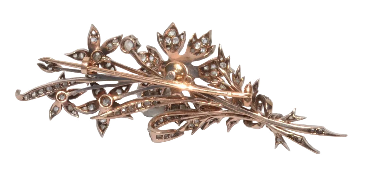 Broche fleur trembleuse en diamant et taille ancienne - Castafiore