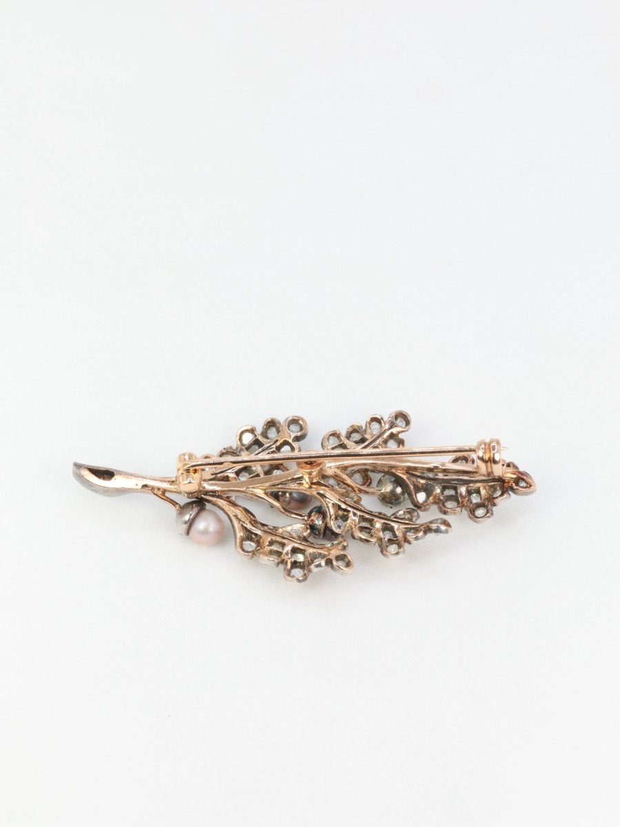 Broche victorienne feuille en or, argent diamants et perles fines - circa 1880 - Castafiore