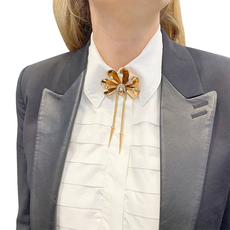 Broche vintage or rose, platine et diamants - Castafiore