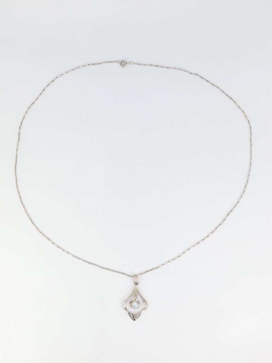 Collier Art-Déco en or et diamants - Castafiore