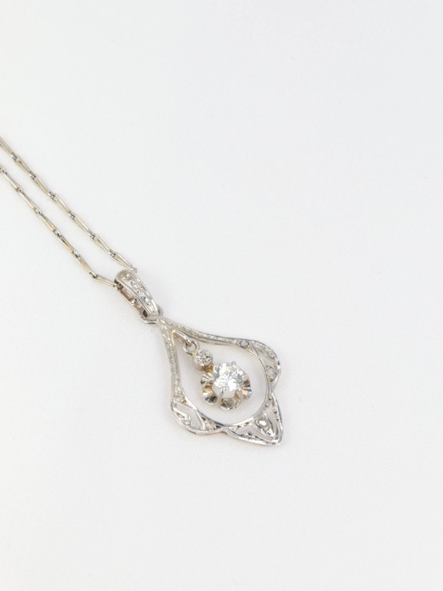 Collier Art-Déco en or et diamants - Castafiore