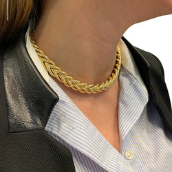 Collier BOUCHERON "Tressé" en or jaune - Castafiore