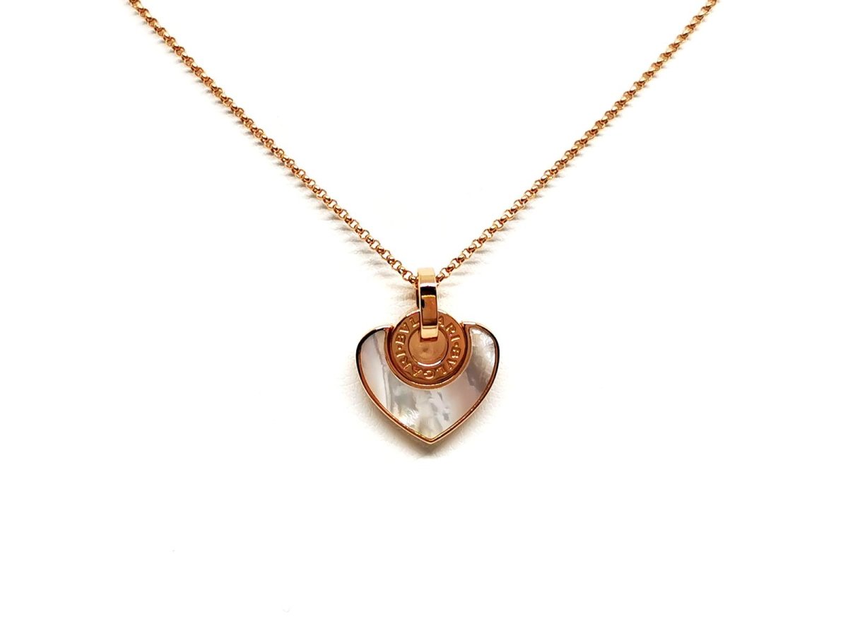 Collier BULGARI "Cuore" en or rose et nacre - Castafiore
