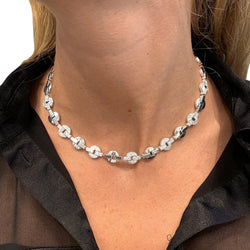 Collier CARTIER modèle "Himalia" en or blanc, diamants - Castafiore