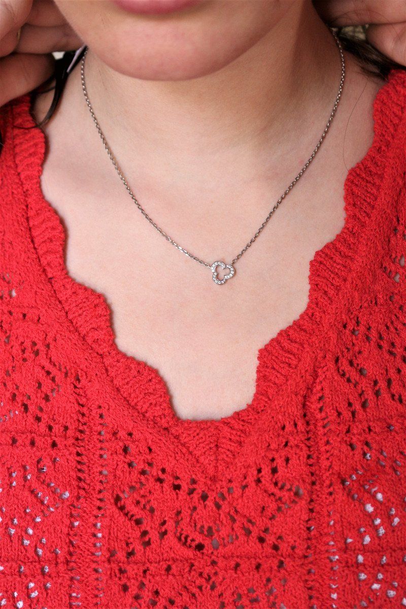 Collier CHANEL "Camélia Mini" - Castafiore