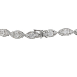 Collier cravate CARTIER, "Amour", or blanc, diamants, perle de Tahiti - Castafiore