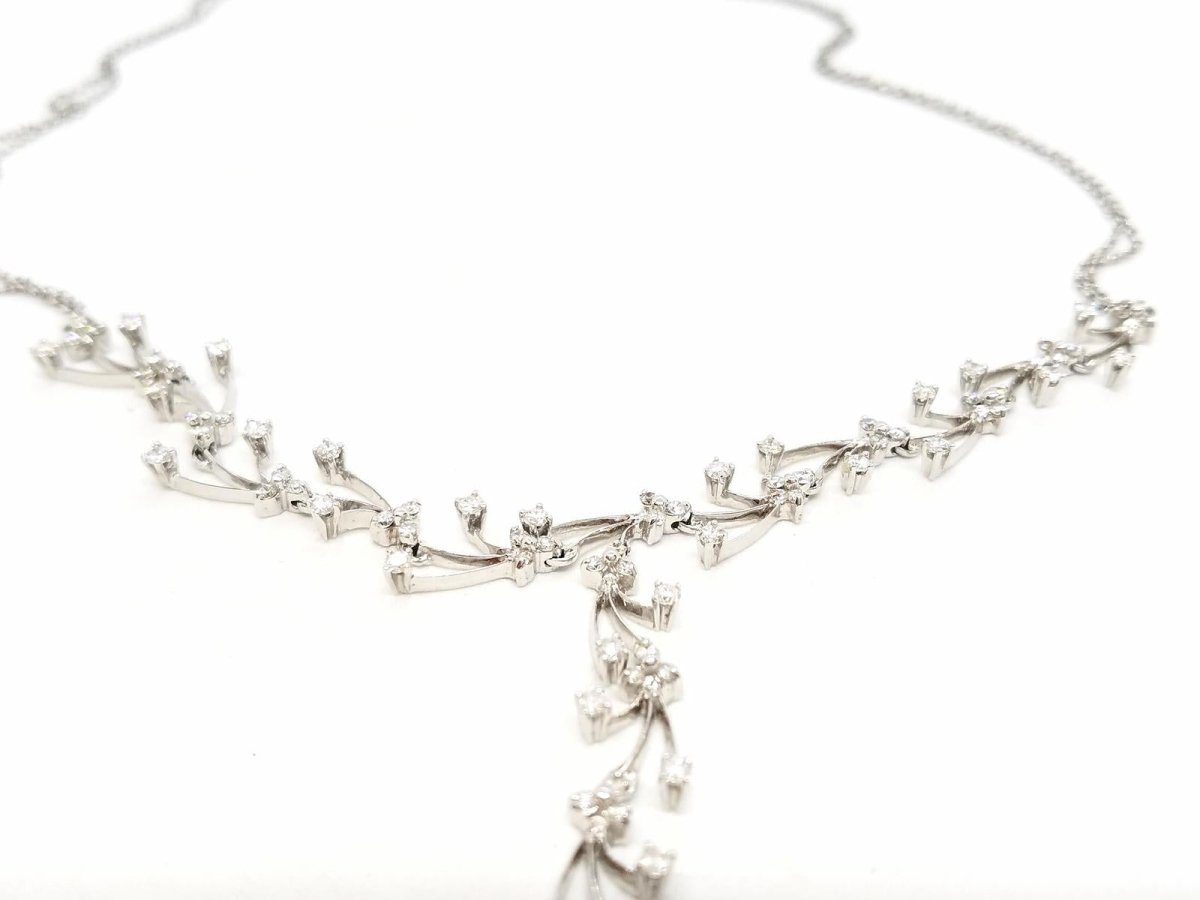 Collier Cravate en or blanc et diamants - Castafiore