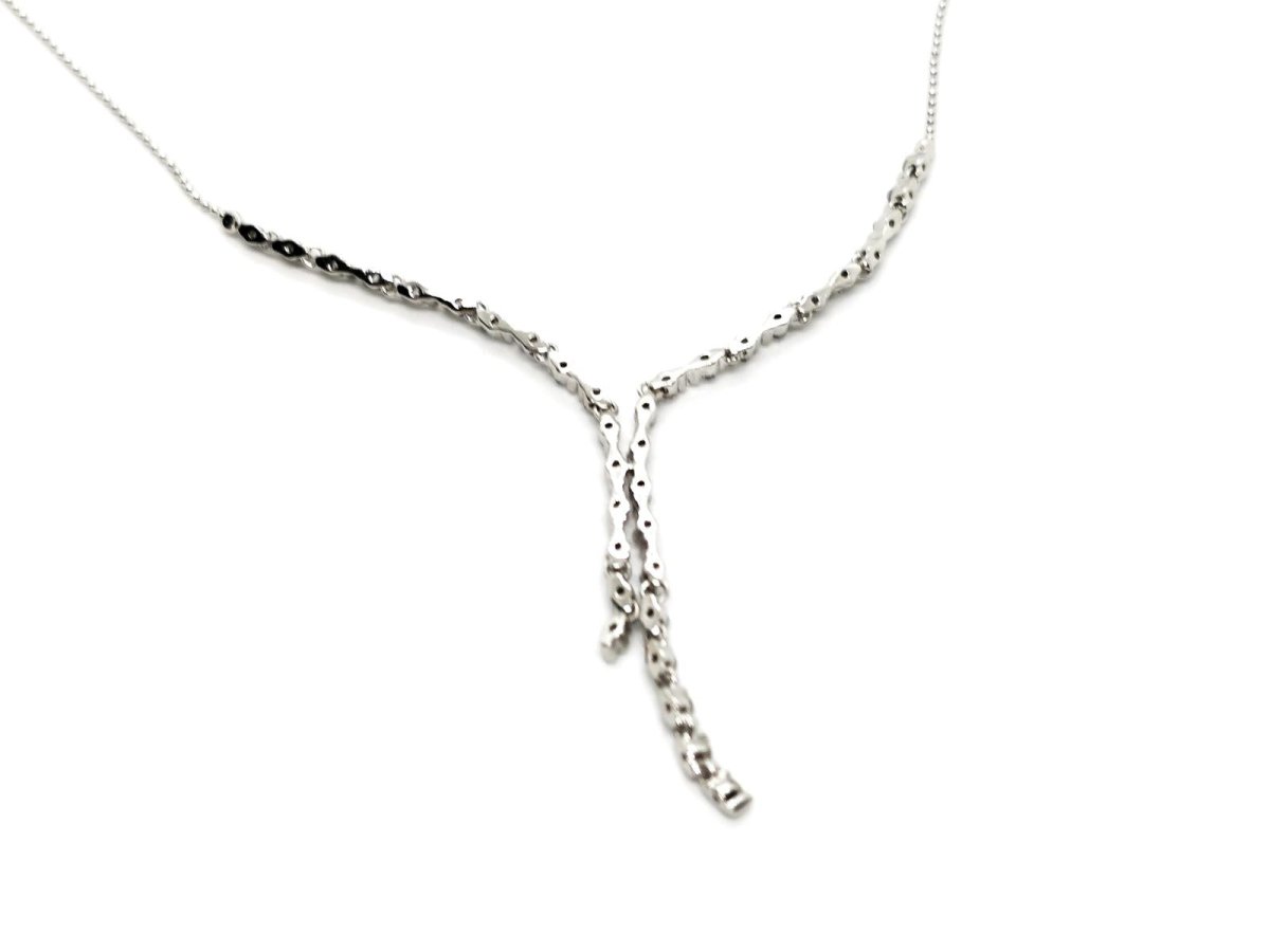 Collier Cravate en or blanc et diamants - Castafiore