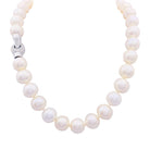 Collier de perles en or blanc - Castafiore