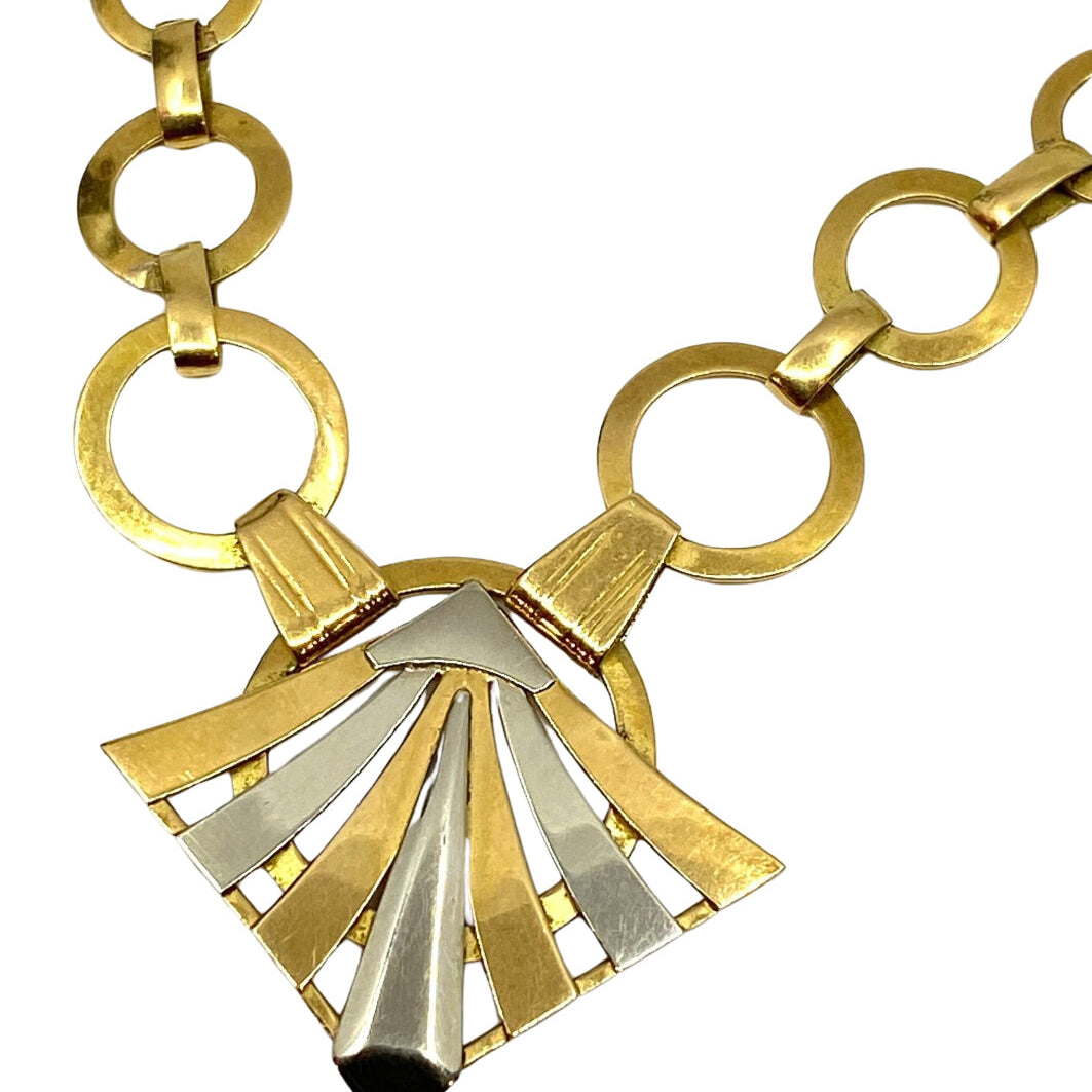 Collier en or 18 carats à décor géométrique, époque Art Deco - Castafiore