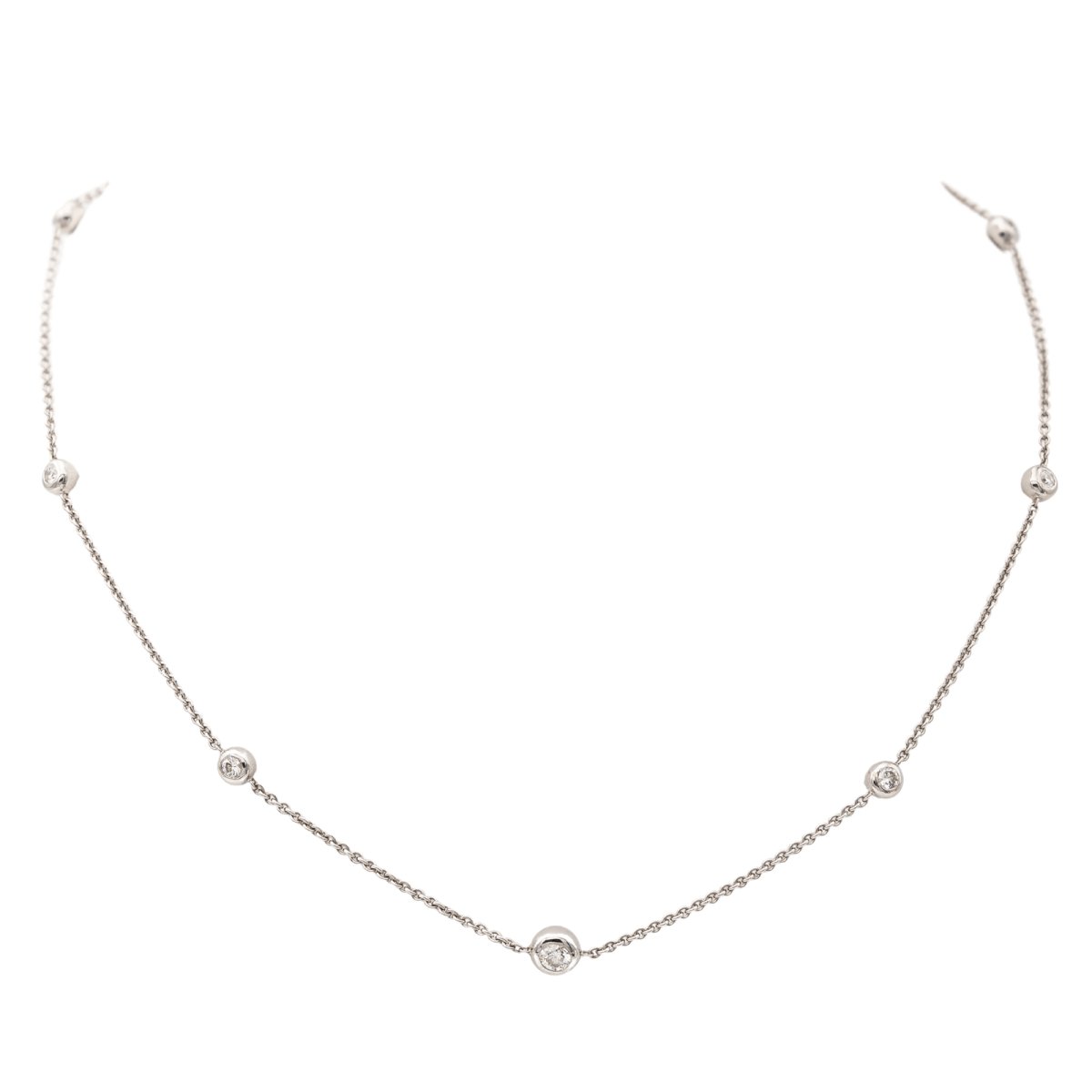 Collier en or blanc et diamants - Castafiore