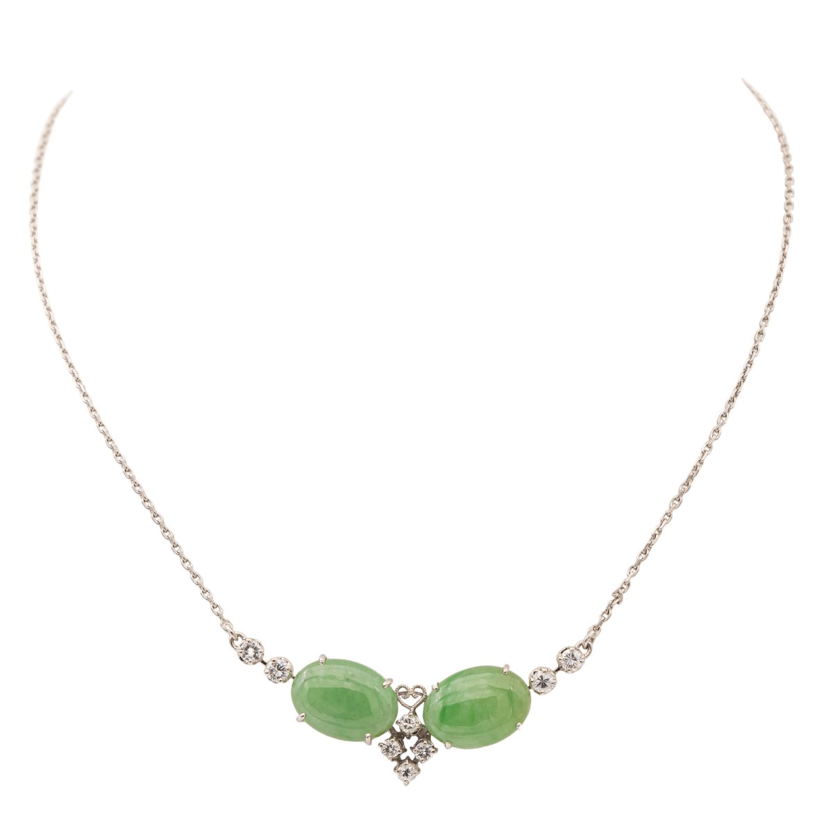 Collier en or blanc et jades - Castafiore