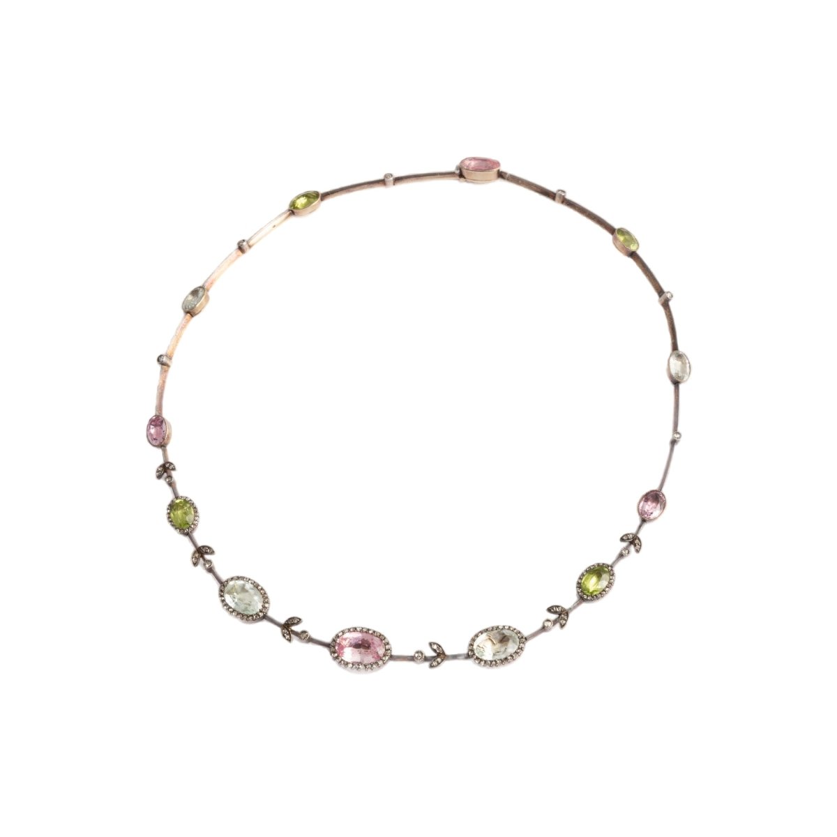 Collier en or gris - Castafiore