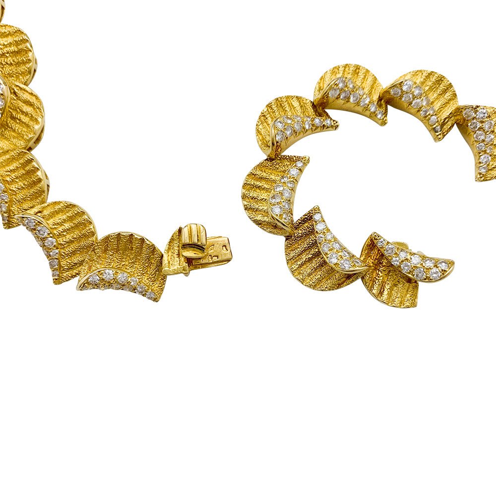 Collier en or jaune et diamants - Castafiore