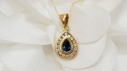 Collier en or jaune, saphir et diamants - Castafiore