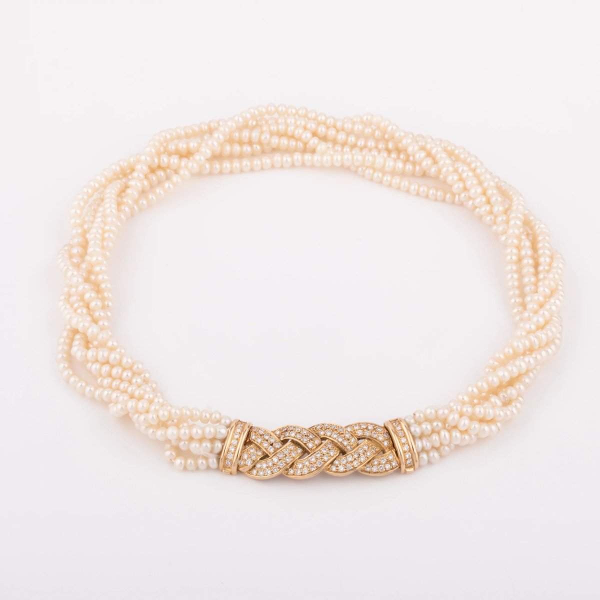 Collier en perles multirangs et fermoir en diamants - Castafiore